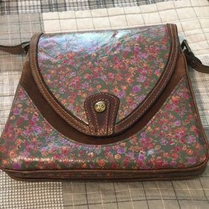 Patricia Nash Alimena crossbody in Peruvian Field